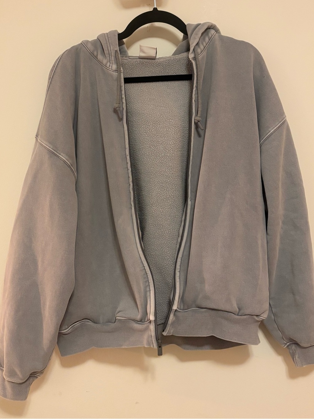 Aritzia Cozy Sweatfleece Mega Zip Hoodie - Picture 4 of 4